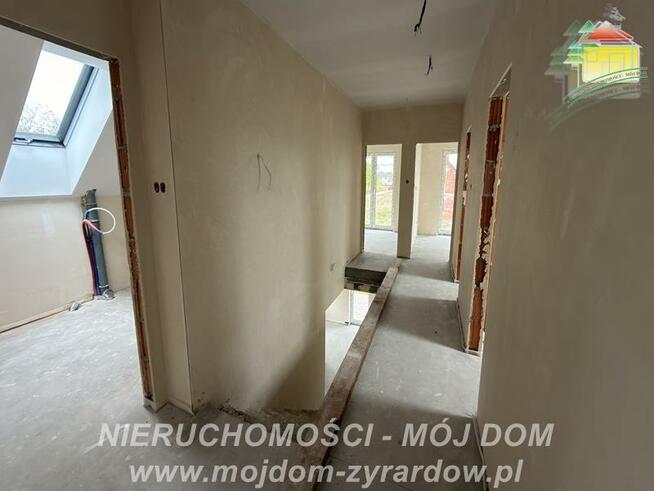 Dom Bronisławów gm. Baranów