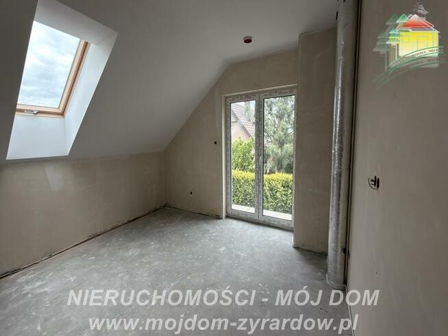 Dom Bronisławów gm. Baranów