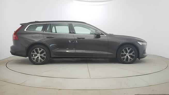 Volvo V60 B4 D Core ! Z Polskiego Salonu ! Faktura Vat !