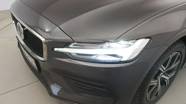 Volvo V60 B4 D Core ! Z Polskiego Salonu ! Faktura Vat !