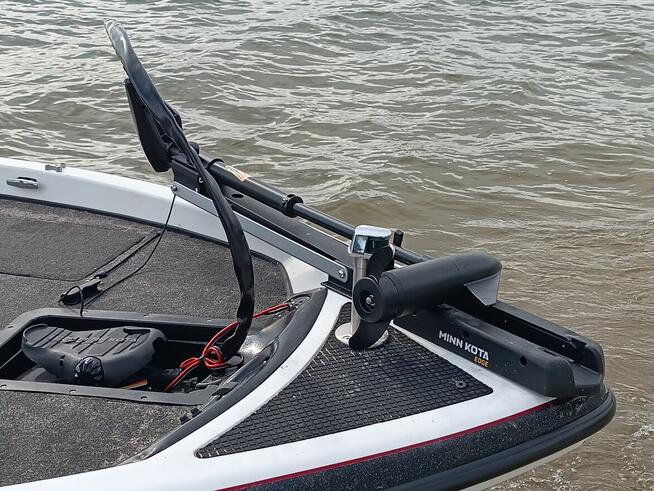 TRACKER NITRO NX882 łódź motorowa