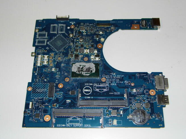 Laptop Dell Vostro 3559. Wszystkie części