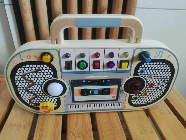 Radio na baterie Interaktywne LED Tablica Manipulacyjna
