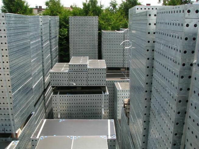 Szalunki ścienne Tekko 31 m2. Lekkie fundamentowe Łomża