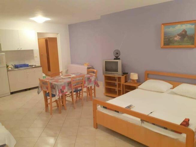 Chorwacja apartamenty na rivierze Omiś