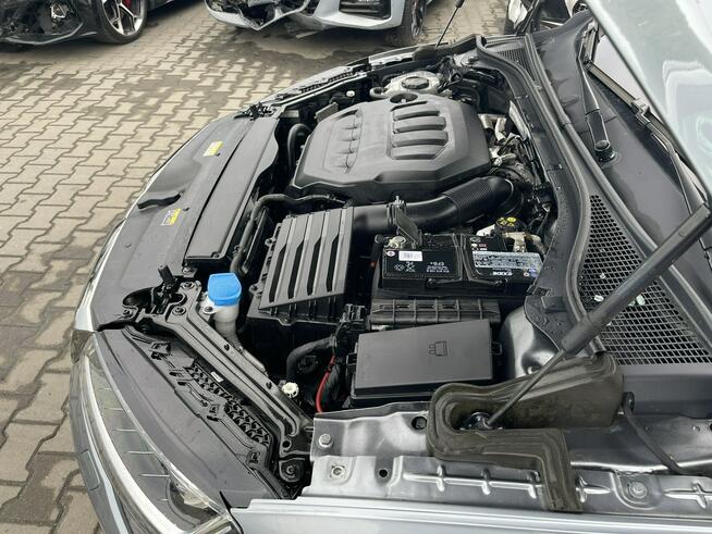 Škoda Superb Salon PL DSG Podgrzewanie Klimatronik Virtual 190KM