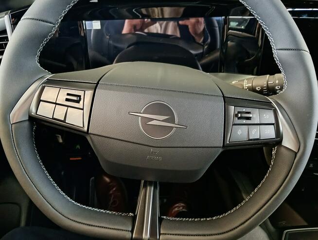 Opel Mokka EDITION 1.2T 145KM Pakiet Zimowy - Podgrzewana kierownica/fotele