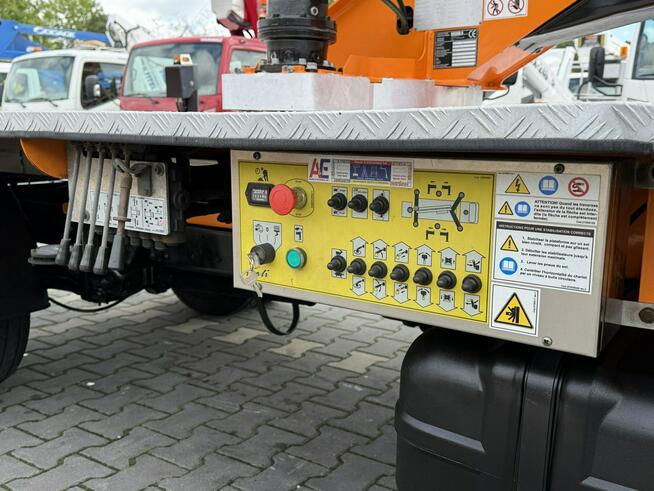Nissan Cabstar Zwyżka Podnośnik Koszowy ISOLI PNT210 J Wysokość Podnoszenia 21m P7