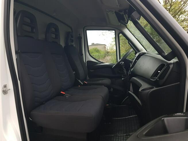 Iveco 70C18 KONTENER ROLETY BOK DO TRANSPORTU WODY 3,23x2,21x1,86