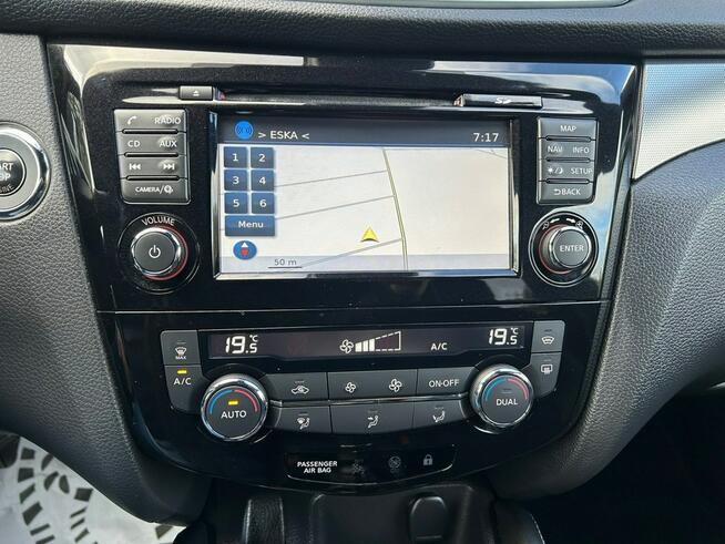 Nissan Qashqai FULL*NAVI*LEDY*Panorama*Kamera*360*Podgrzewane*Fotele*Zarejestrowany