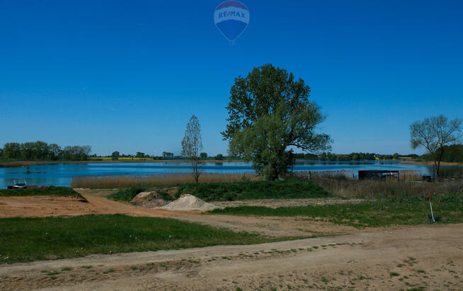 DZIAŁKA NAD JEZIOREM CHEŁMŻYŃSKIM