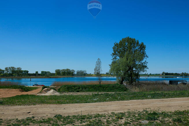 DZIAŁKA NAD JEZIOREM CHEŁMŻYŃSKIM