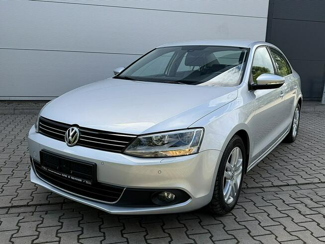 Volkswagen Jetta Climatronic PDC Navi Gwarancja