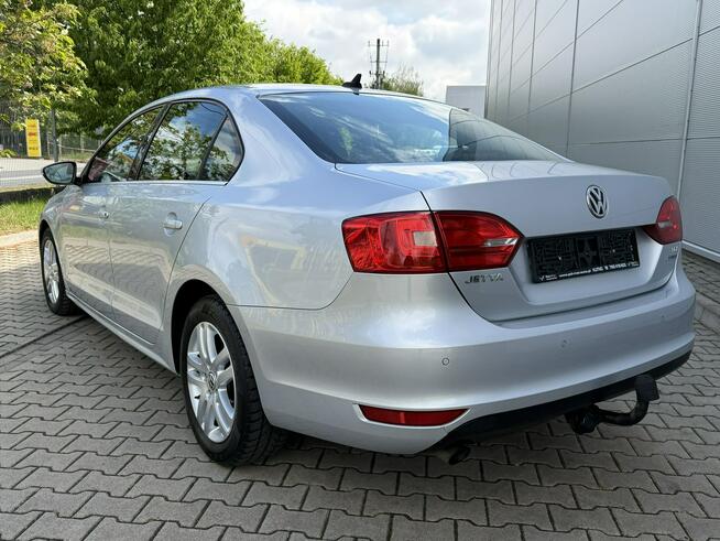 Volkswagen Jetta Climatronic PDC Navi Gwarancja
