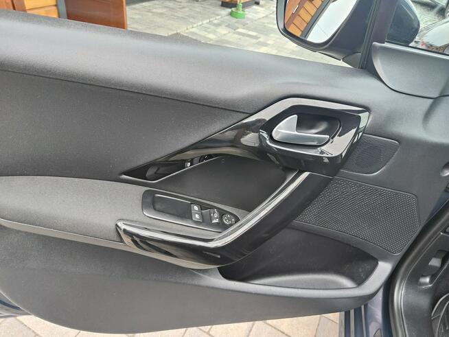 Peugeot 208 1.6 HDI 75 KM Oryginalny Przebieg Serwisowany