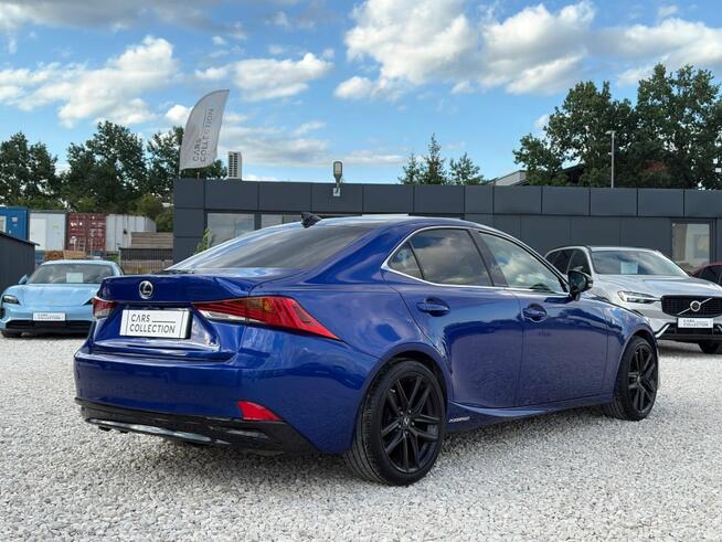 Lexus IS, 2020