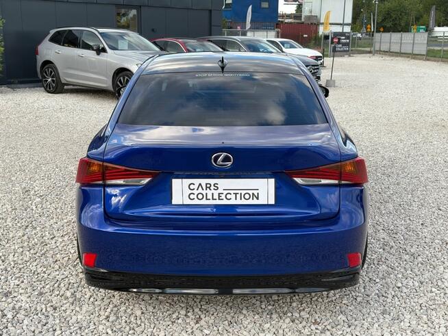 Lexus IS, 2020