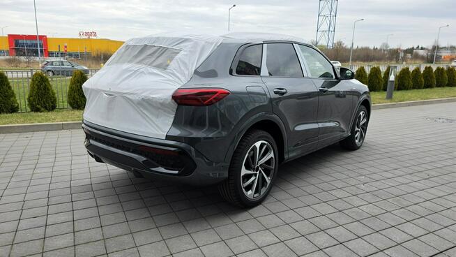 Audi Q5 TDI 204KM quattro S tronic HAK