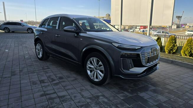 Audi Q6 e-tron e-tron 185kW 252KM