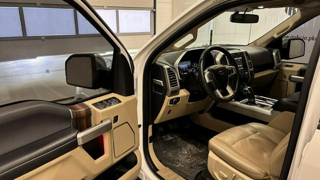 Ford F150 3.1t LARIAT