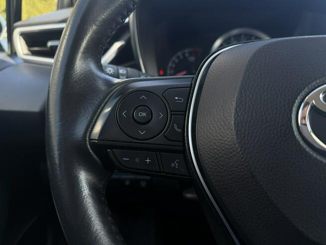 Toyota Corolla Salon Polska Poleasingowy I właściciel Serwis ASO VAT 23% Bezwypadkowy