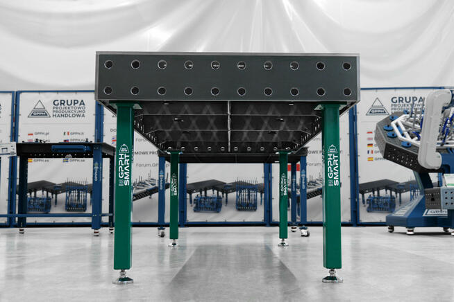 Tani Stół Spawalniczy GPPH SMART 12 2000x1000 fi28 mm 100x10