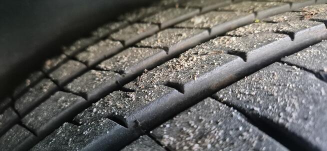 alu kola lato 215/50/17 5x105 jak nowe 22r.8mm.astra j,cruze