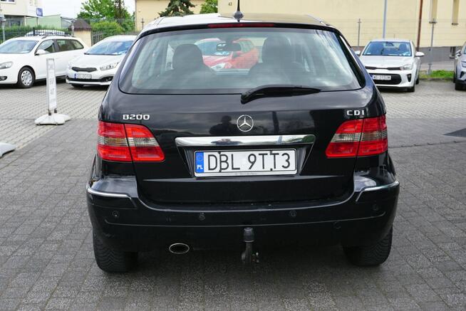 Mercedes B 200 zarejestrowany, ubezpieczony