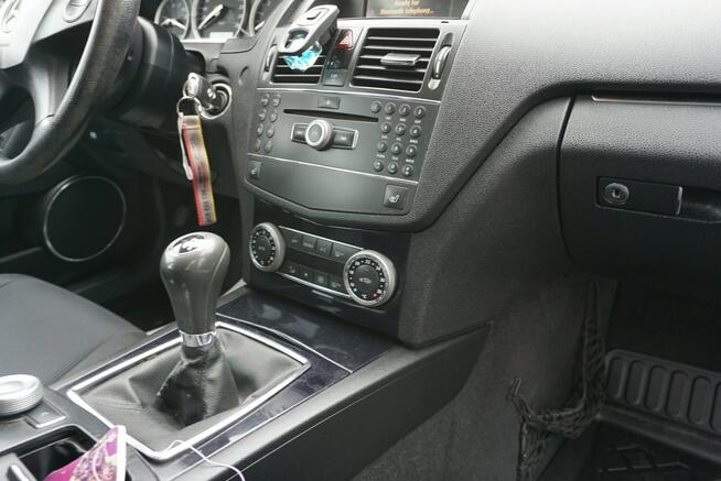 Mercedes C 200 zarejestrowany, ubezpieczony