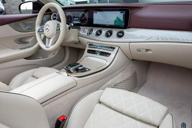 Mercedes E 220 4 MATIC CABRIO
