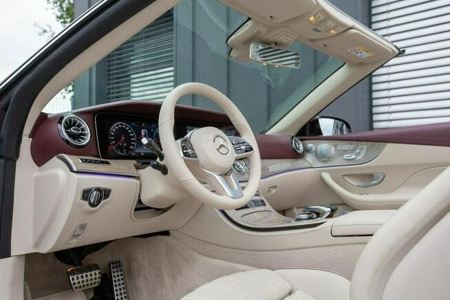 Mercedes E 220 4 MATIC CABRIO