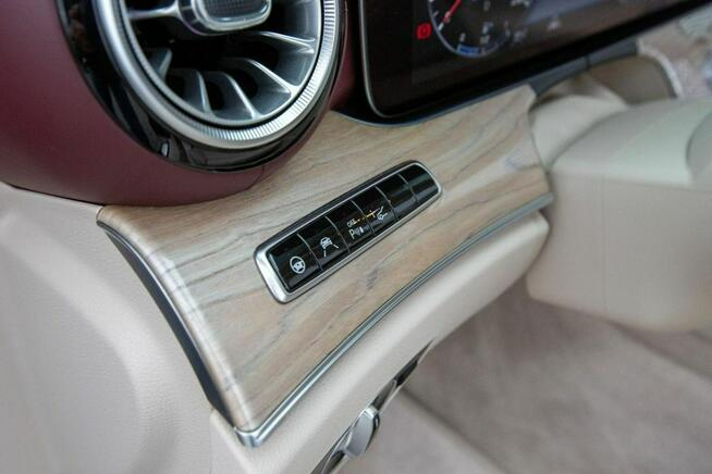 Mercedes E 220 4 MATIC CABRIO