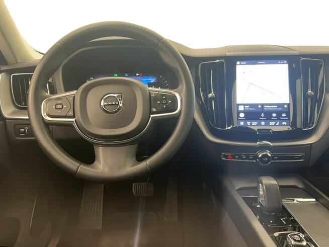 Volvo XC 60 B4 B Momentum Pro