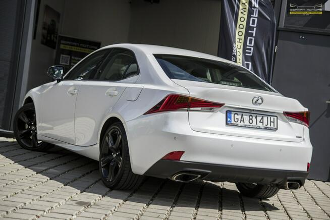 Lexus IS Ledy / Kamera / Skóry / Perła / Gwarancja / Bezwypadkowy / Stan Ideal