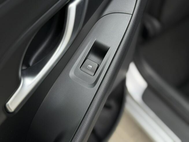 Hyundai i30 1.5 T-GDI AT 48V 160 KM WersjaSmart + PakietLED Gwarancja2029