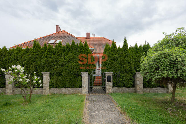 Dom Brzeg Dolny, Sportowa