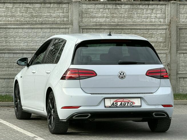 Volkswagen Golf 1,5T 150KM R-Line/Navi/Kamera/PDC/ACC/AdaptiveLED/Serwis