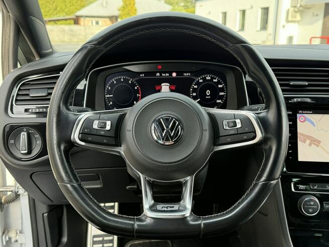 Volkswagen Golf 1,5T 150KM R-Line/Navi/Kamera/PDC/ACC/AdaptiveLED/Serwis