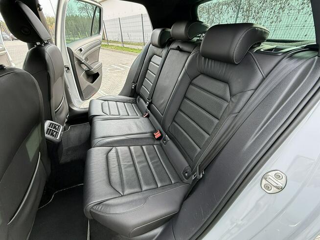 Volkswagen Golf 1,5T 150KM R-Line/Navi/Kamera/PDC/ACC/AdaptiveLED/Serwis