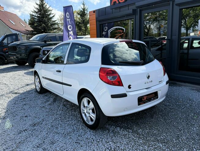 Renault Clio Klimatyzacja, Opłaty do Października, Zadbany, Sprawny 100%