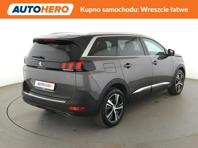Peugeot 5008 7 os. automat full LED półskóra navi virtual cocpit kamery