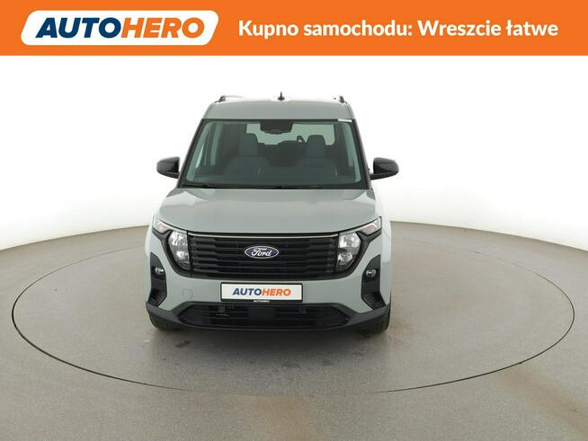 Ford Tourneo Courier klima auto kamera i czujniki parkowania asystenci