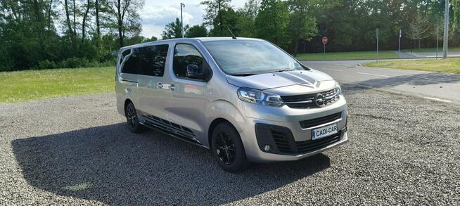 Opel Vivaro 9-osobowy,long.