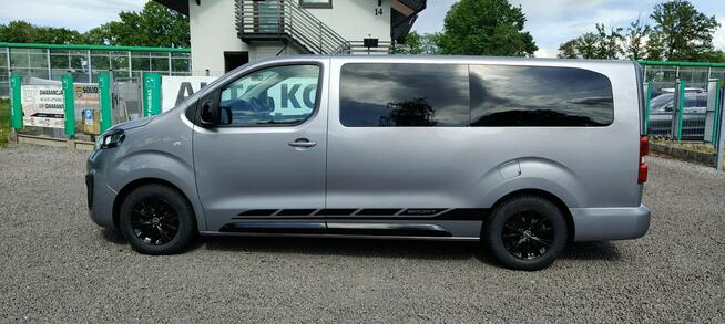 Opel Vivaro 9-osobowy,long.