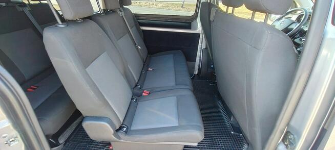 Opel Vivaro 9-osobowy,long.