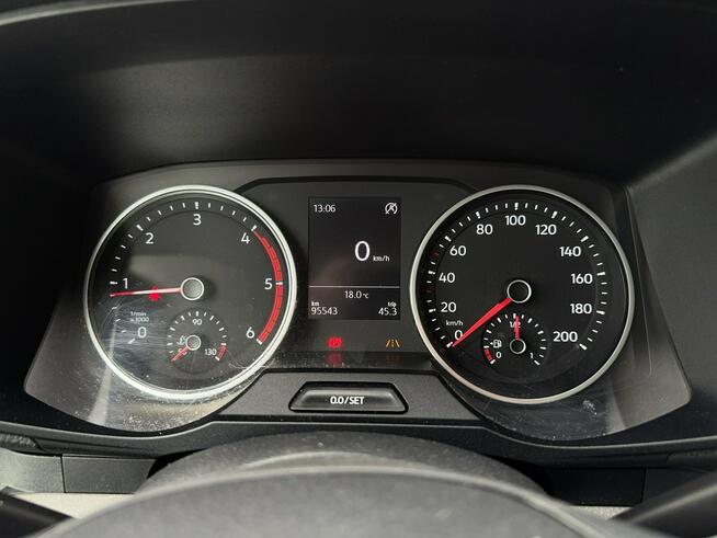 Volkswagen Crafter VAT 23% Furgon 2.0TDI 140KM M6 2020 r., salon PL, I właściciel, 3 os.