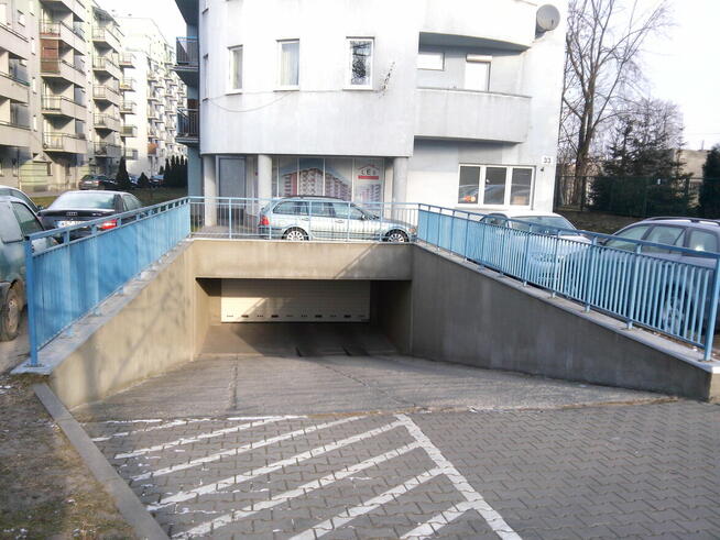 Kluczborska Kraków, Miejsce Postojowe, Garaż, Krowodrza