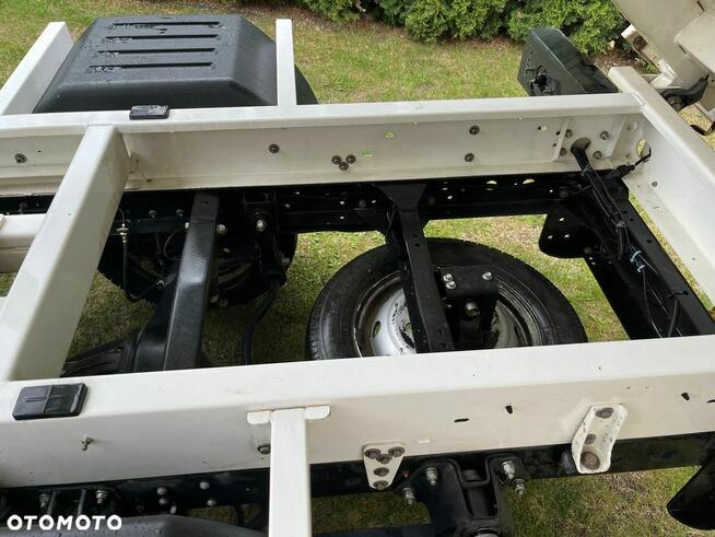 Nissan Cabstar NT 400