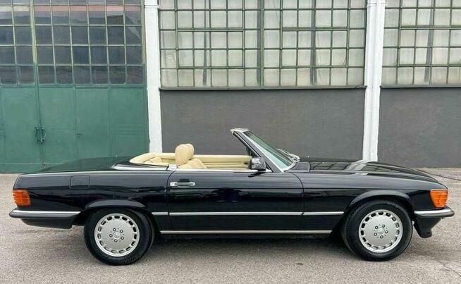 1986 Mercedes-Benz SL 300 R107 Cabriolet