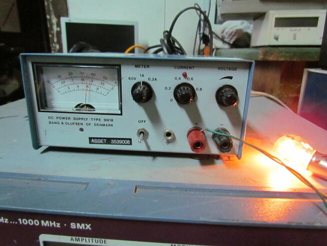 Zasilacz Laboratoryjny DC Power Supply SN18